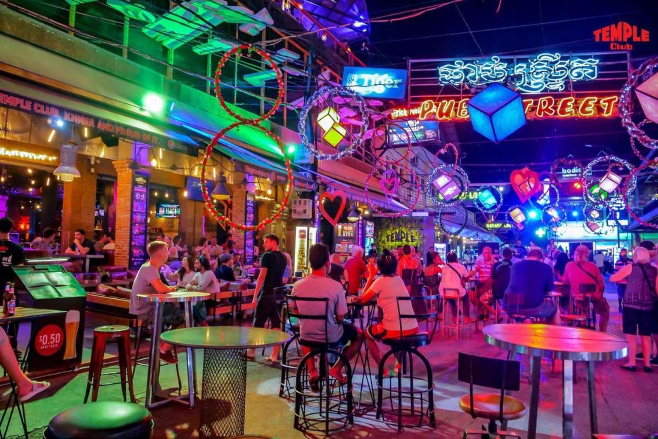 Darling Pub Hostel Ciudad de Siem Riep Exterior foto
