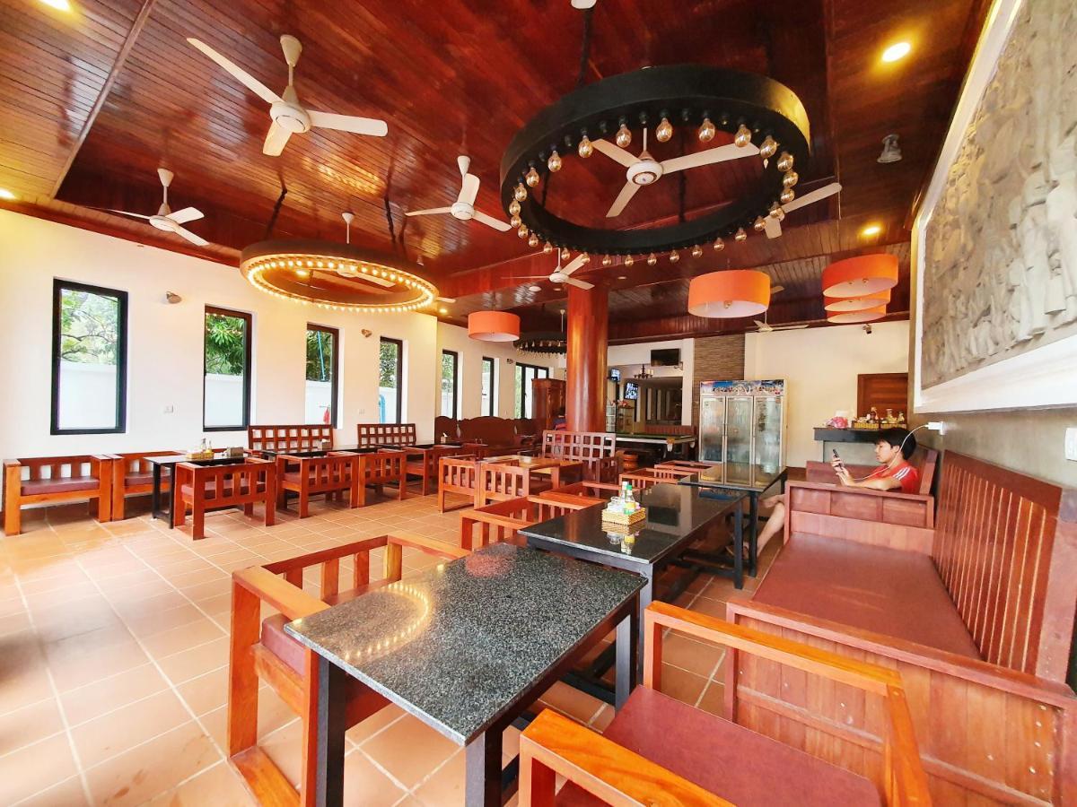 Darling Pub Hostel Ciudad de Siem Riep Exterior foto